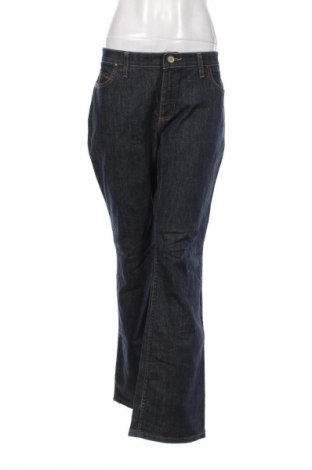 Damskie jeansy Wrangler, Rozmiar L, Kolor Niebieski, Cena 123,99 zł