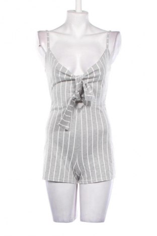 Női rövid overál Pretty Little Thing, Méret S, Szín Sokszínű, Ár 1 739 Ft
