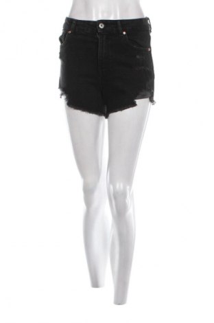 Дамски къс панталон Bershka, Размер S, Цвят Черен, Цена 3,06 €