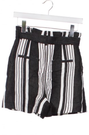 Damen Shorts Karen Millen, Größe XS, Farbe Mehrfarbig, Preis 74,99 €