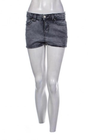 Дамски къс панталон Lucy, Размер S, Цвят Сив, Цена 2,04 €