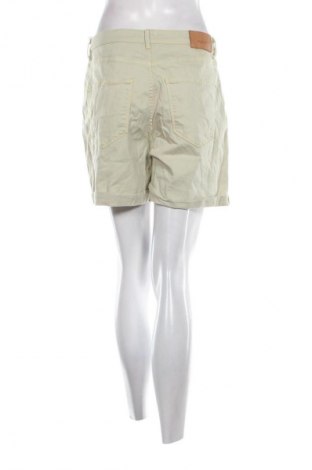 Damskie szorty ONLY, Rozmiar M, Kolor Zielony, Cena 20,99 zł
