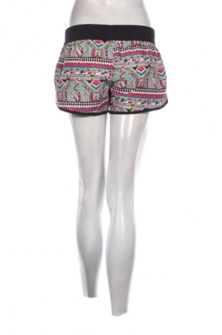 Női rövidnadrág Penti, Méret M, Szín Sokszínű, Ár 779 Ft