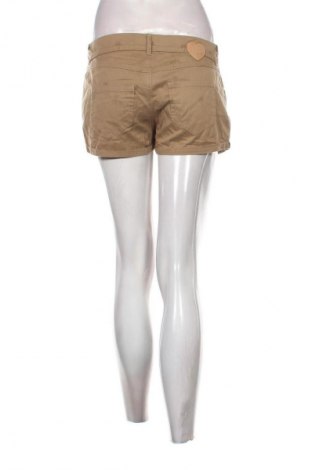 Női rövidnadrág Pretty Girl, Méret S, Szín Sokszínű, Ár 779 Ft