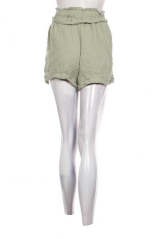 Дамски къс панталон SHEIN, Размер M, Цвят Зелен, Цена 10,00 €