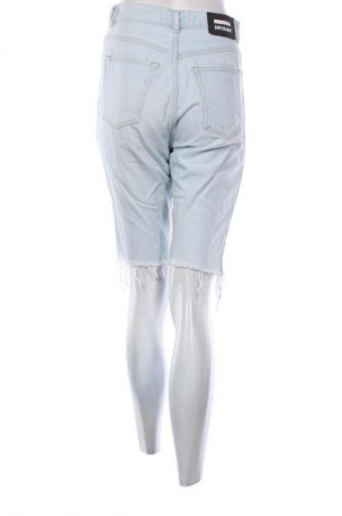 Дамски къс панталон Unbranded, Размер S, Цвят Син, Цена 2,04 €