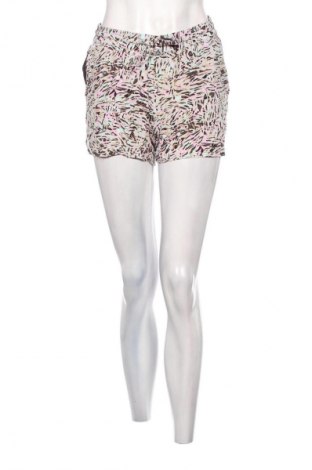 Дамски къс панталон Vero Moda, Размер S, Цвят Многоцветен, Цена 2,55 €