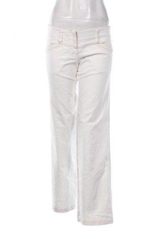 Damskie spodnie Attr@ttivo, Rozmiar M, Kolor Biały, Cena 20,99 zł