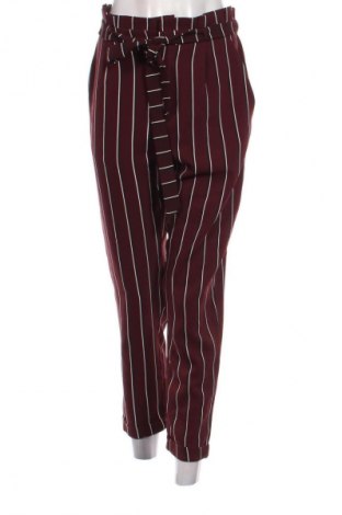 Damskie spodnie Pull&Bear, Rozmiar M, Kolor Kolorowy, Cena 23,03 zł