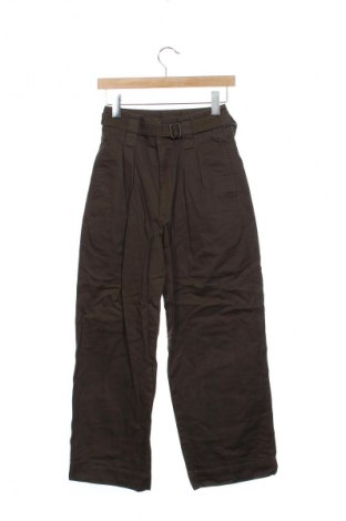Kinderjeans Uniqlo, Größe 14-15y/ 168-170 cm, Farbe Grün, Preis 10,99 €, #133109112