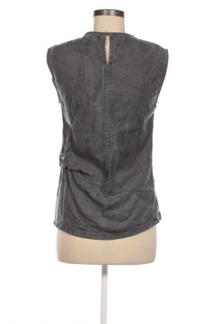 Női top Denham, Méret M, Szín Szürke, Ár 1 419 Ft