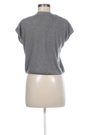 Damentop Unbranded, Größe L, Farbe Grau, Preis 3,99 €