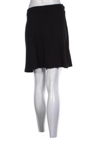 Пола About You, Размер M, Цвят Черен, Цена 2,04 €