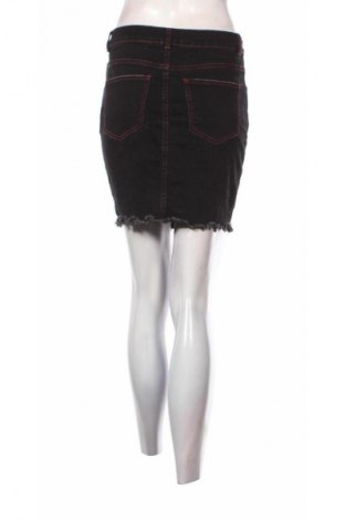 Spódnica Amisu, Rozmiar S, Kolor Czarny, Cena 22,47 zł