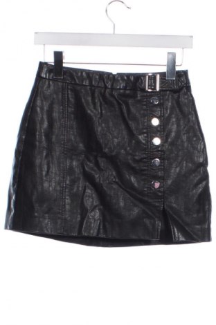 Szoknya Bershka, Méret XS, Szín Fekete, Ár 1 299 Ft