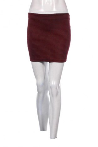 Пола Bershka, Размер M, Цвят Многоцветен, Цена 2,04 €