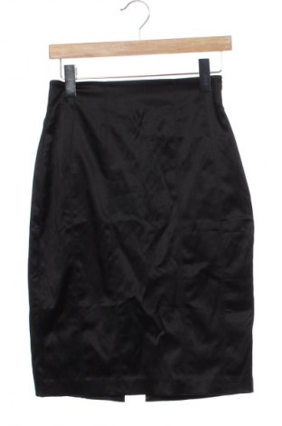 Пола Dika, Размер XS, Цвят Черен, Цена 2,04 €