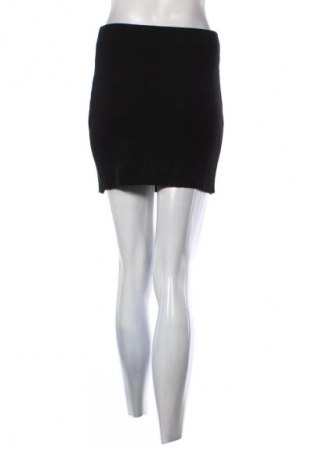 Пола Edited, Размер S, Цвят Черен, Цена 5,62 €