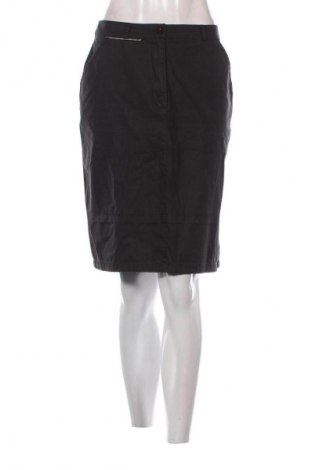 Пола Esprit, Размер S, Цвят Черен, Цена 3,06 €