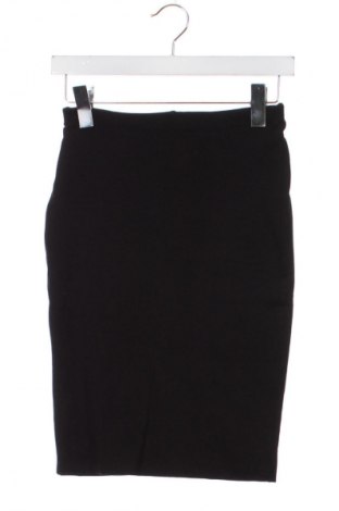 Sukně H&M, Velikost XS, Barva Černá, Cena  49,00 Kč