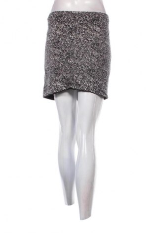 Sukně H&M, Velikost L, Barva Vícebarevné, Cena  49,00 Kč