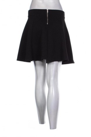 Пола H&M Divided, Размер S, Цвят Черен, Цена 3,06 €