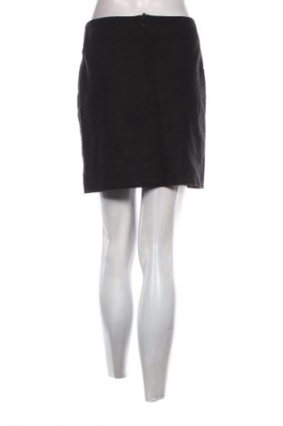 Пола Marie Lund, Размер S, Цвят Черен, Цена 7,97 €