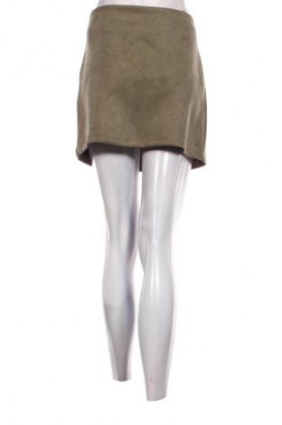 Пола Primark, Размер M, Цвят Зелен, Цена 10,00 €