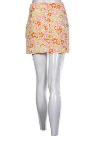 Пола Pull&Bear, Размер S, Цвят Многоцветен, Цена 2,04 €