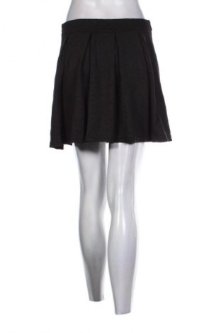 Пола SHEIN, Размер M, Цвят Черен, Цена 2,04 €