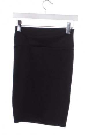 Пола Stradivarius, Размер XS, Цвят Черен, Цена 3,57 €