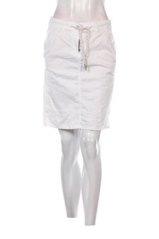 Пола Tom Tailor, Размер M, Цвят Бял, Цена 4,60 €