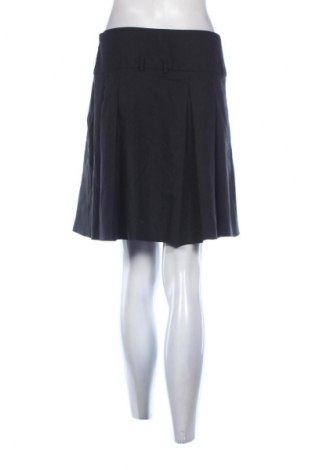 Пола Unbranded, Размер M, Цвят Черен, Цена 2,04 €