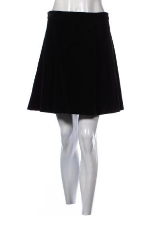 Пола Unbranded, Размер M, Цвят Черен, Цена 7,85 €