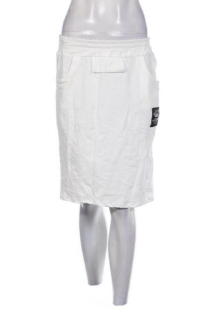 Пола Unbranded, Размер M, Цвят Бял, Цена 2,04 €