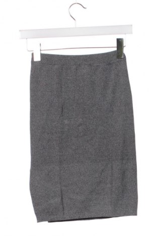 Пола Unbranded, Размер XS, Цвят Сив, Цена 4,09 €