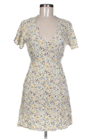 Sukienka Amisu, Rozmiar M, Kolor Kolorowy, Cena 22,99 zł