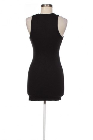 Sukienka Bershka, Rozmiar M, Kolor Czarny, Cena 13,99 zł
