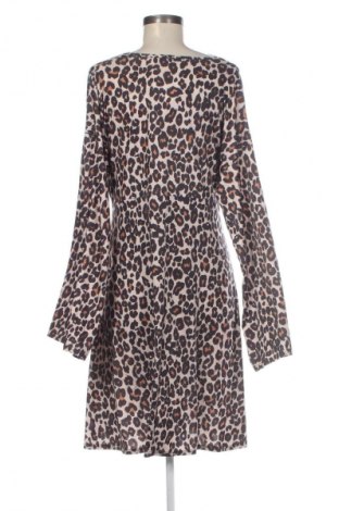 Šaty  Boohoo, Velikost XL, Barva Vícebarevné, Cena  489,00 Kč