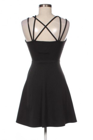 Ruha Boohoo, Méret S, Szín Fekete, Ár 6 647 Ft