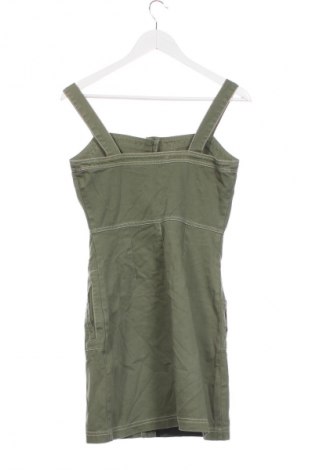 Рокля Clockhouse, Размер M, Цвят Зелен, Цена 4,09 €