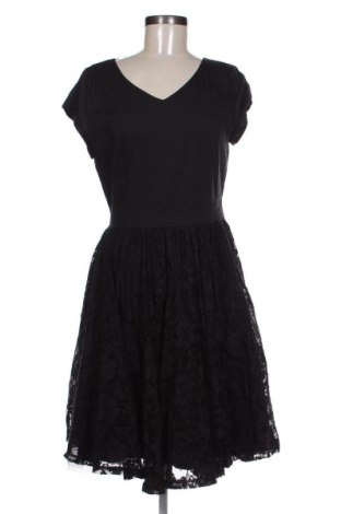 Ruha Ellos, Méret M, Szín Fekete, Ár 4 249 Ft