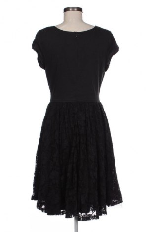 Ruha Ellos, Méret M, Szín Fekete, Ár 4 249 Ft