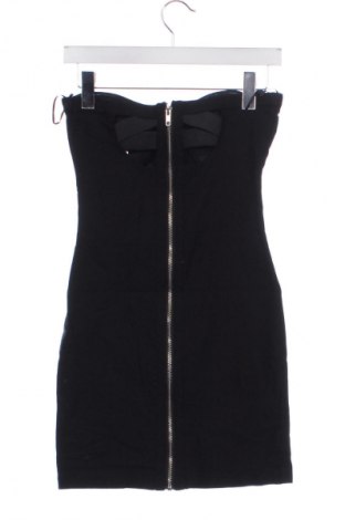 Šaty  Fishbone, Velikost M, Barva Černá, Cena  99,00 Kč