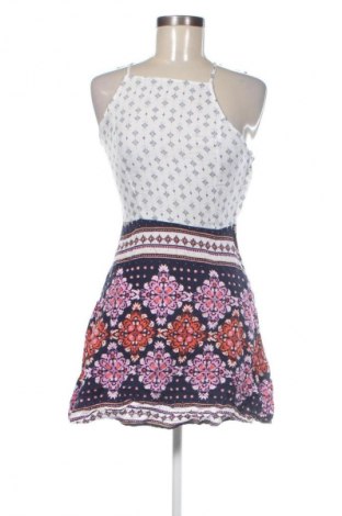 Рокля H&M Divided, Размер S, Цвят Многоцветен, Цена 2,55 €