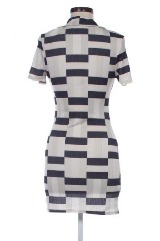 Kleid I Saw It First, Größe XS, Farbe Mehrfarbig, Preis 2,99 €