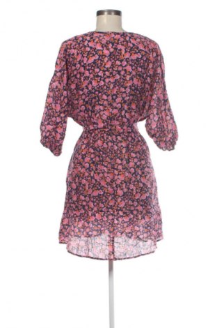 Kleid Mango, Größe XS, Farbe Mehrfarbig, Preis 4,99 €