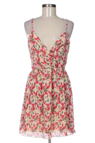 Ruha NA-KD, Méret M, Szín Sokszínű, Ár 3 199 Ft