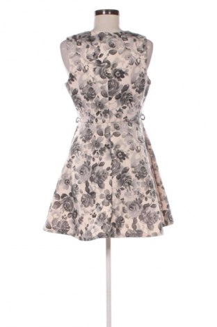 Φόρεμα New Look, Μέγεθος L, Χρώμα Πολύχρωμο, Τιμή 23,99 €