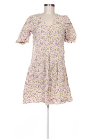 Рокля ONLY, Размер S, Цвят Многоцветен, Цена 3,57 €